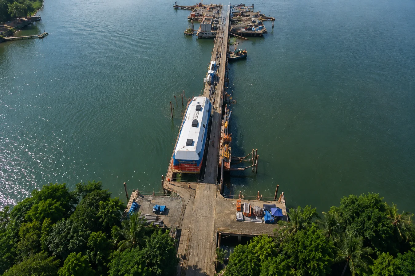 Marine crossing execution at Vembanad backwaters.